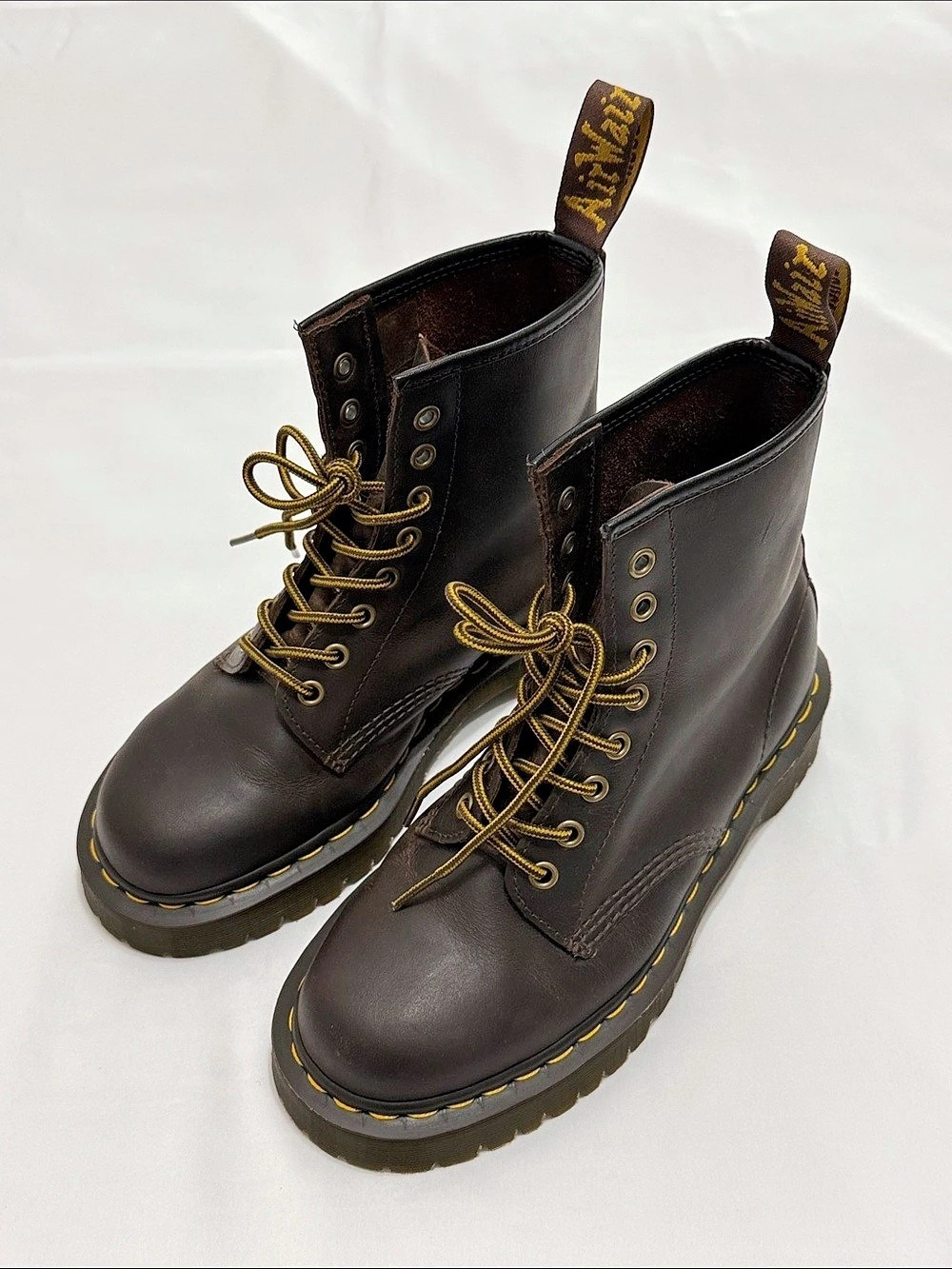 Dr. Martens 1460 Combat Boots Dark Brown US Mens 7, US Womens 8 Like New